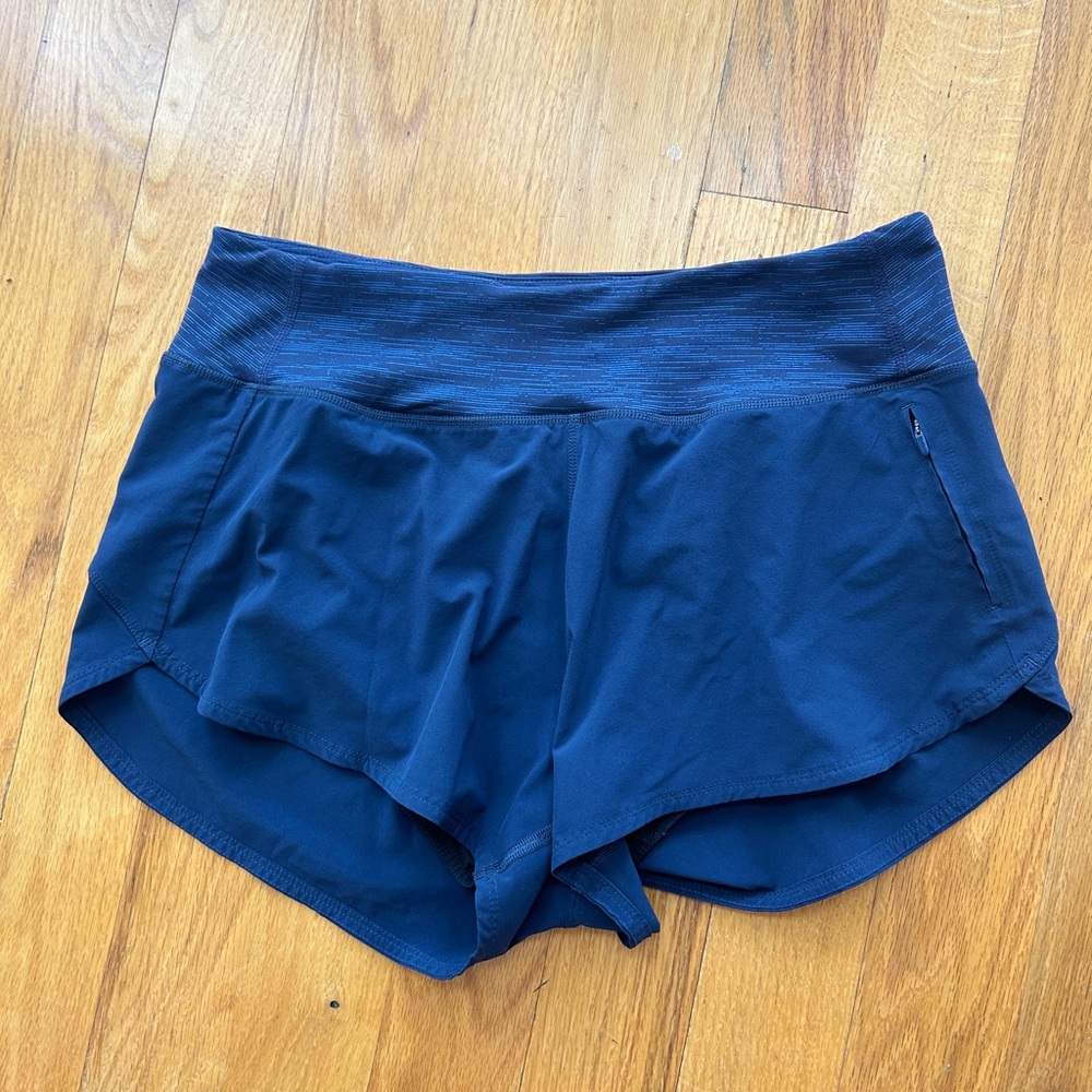 Outdoor Voices Hudson Short Navy Size Large 2.5 Inch Inseam